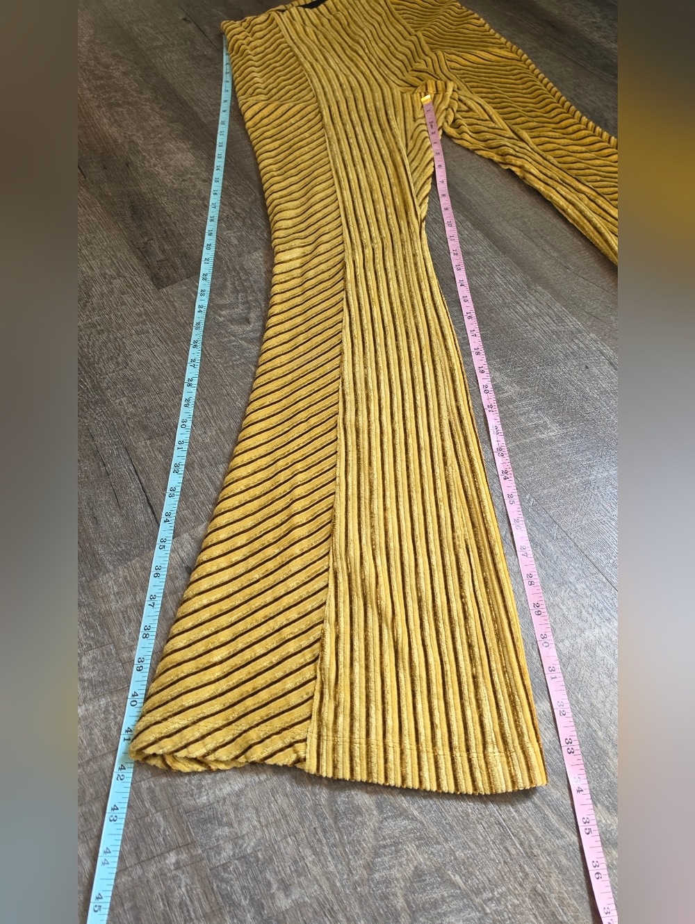 Free People Penny Pull On Velvet Ribbed Flare Pants Womens M Mustard Retro Stret - Picture 11 of 13